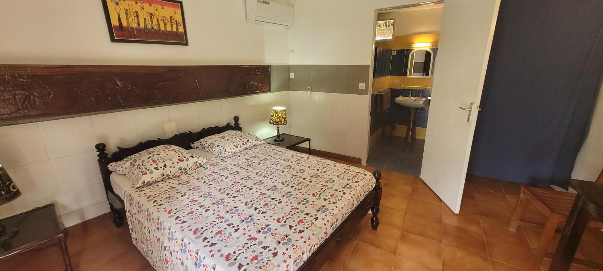 Hôtel Katakalousse Yembakana Extérieur photo
